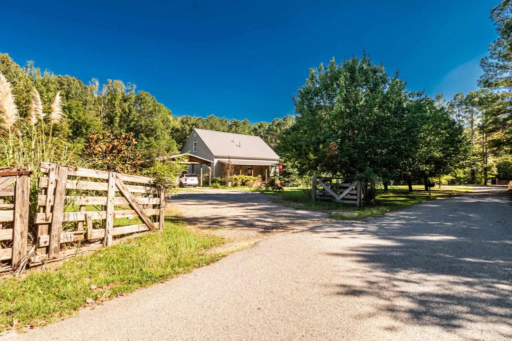 199 Lakewood Est, Monticello