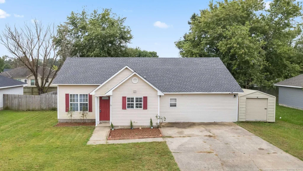 21 Deer Run Drive, Ward