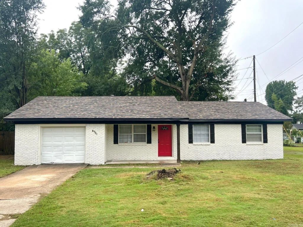 6701 Juniper Road, Little Rock