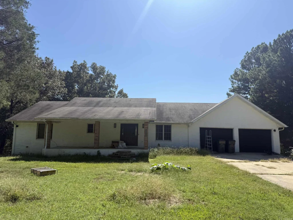 4900 Finch, Paragould