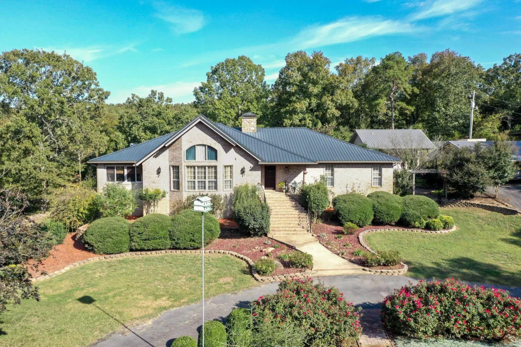 121 Donald Choate Road, Beebe