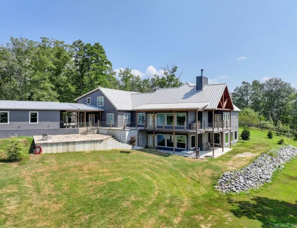 2060 Nubbin Ridge Road, Royal