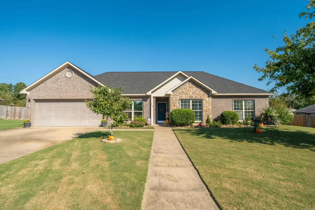 114 Silverleaf, Hot Springs