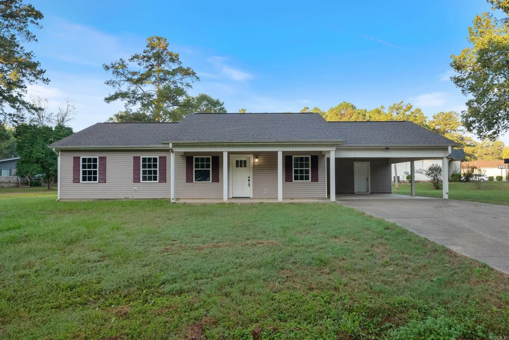 117 Hot Springs Drive, Caddo Valley