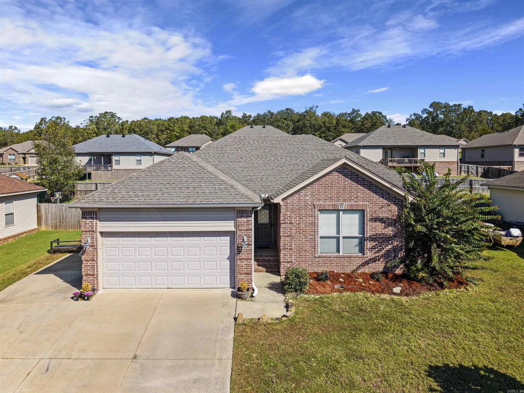 704 Rolling Rock Drive, Austin