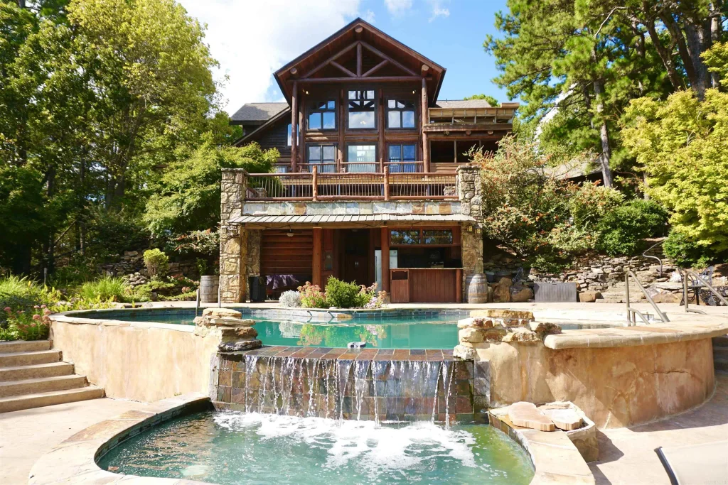 29300 Ar 300, Roland