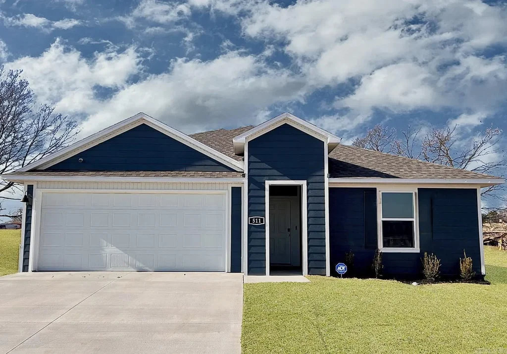 6424 Newark Drive, Bryant