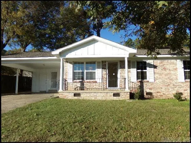 9010 W Markham, Little Rock