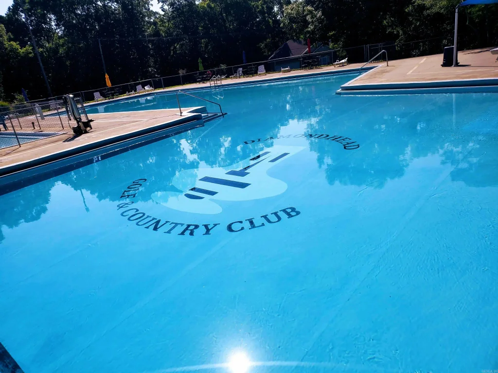 1587 Diamondhead Dr, Hot Springs