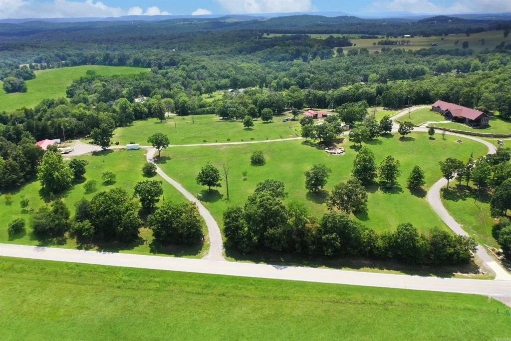 6633 Hwy 201 S Highway, Mountain Home