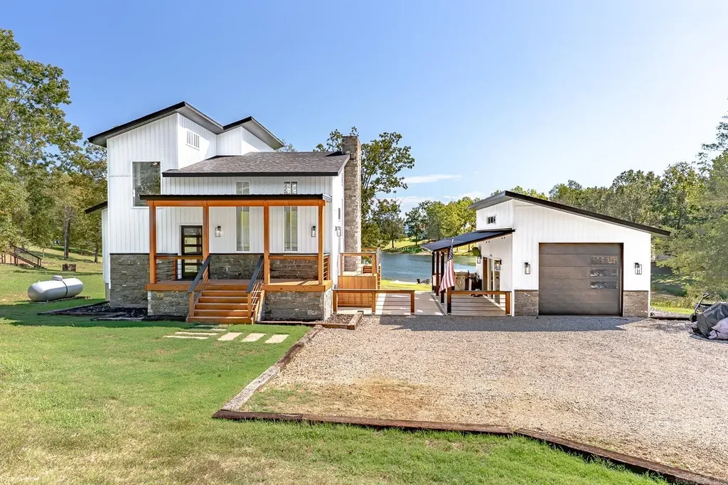 101 Emerald Ln, Horseshoe Bend