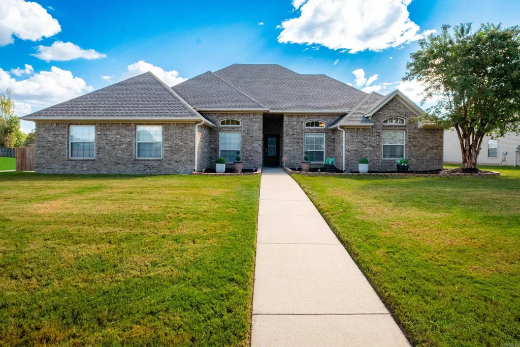 13616 Stonehenge Cove, North Little Rock
