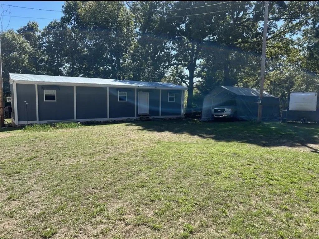 1170 Many Islands Road, Mammoth Spring