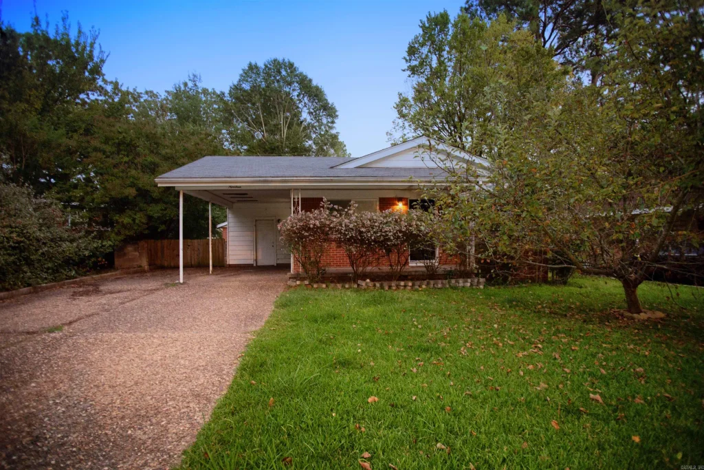 19 Fairmont Drive, Little Rock