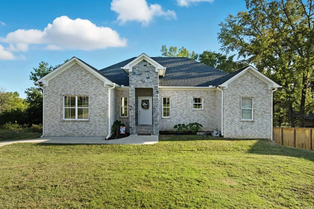 25 Indian Springs, Greenbrier