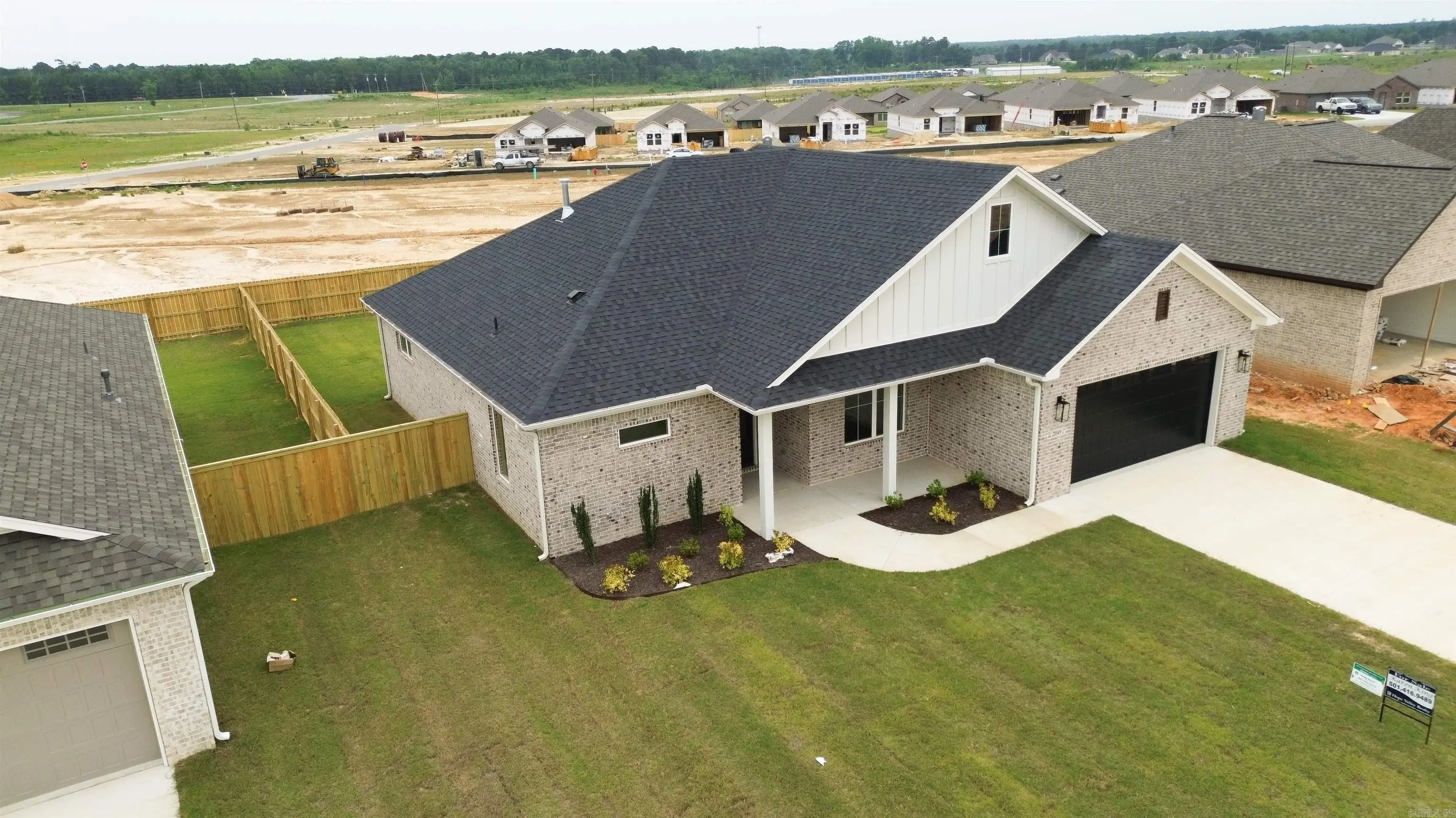 21049 Kinsley Lane, Hensley