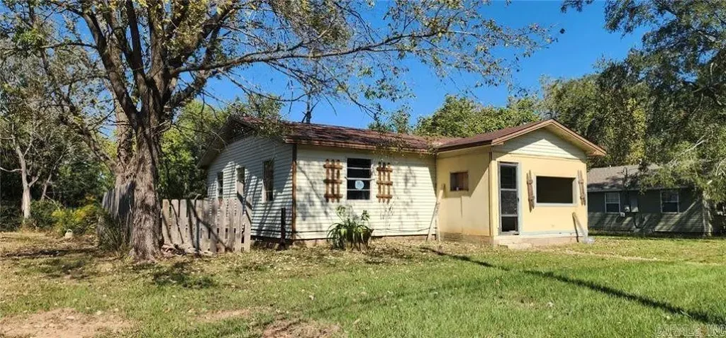 10052 Camp St, Dover