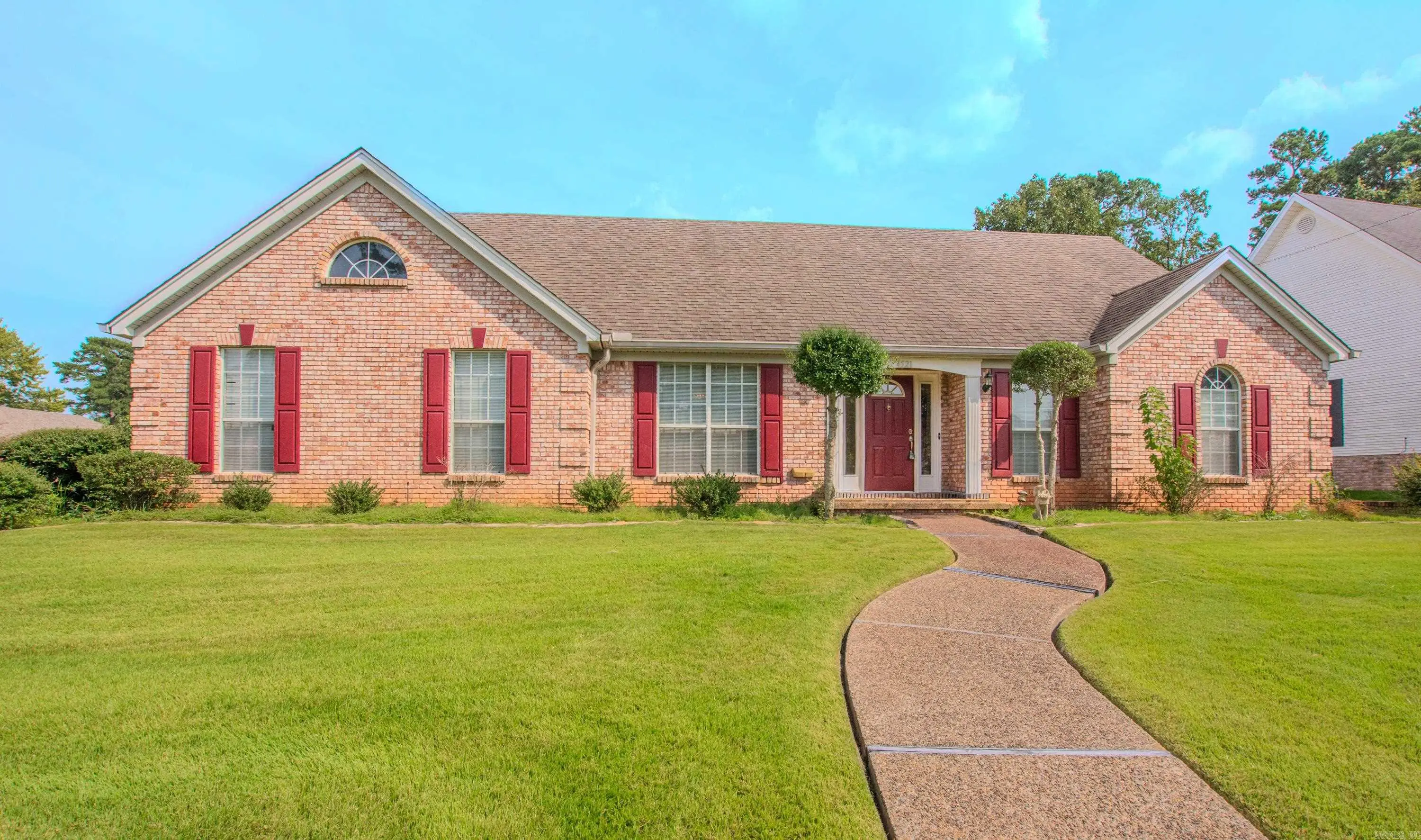 4521 Old Oak Dr, Little Rock