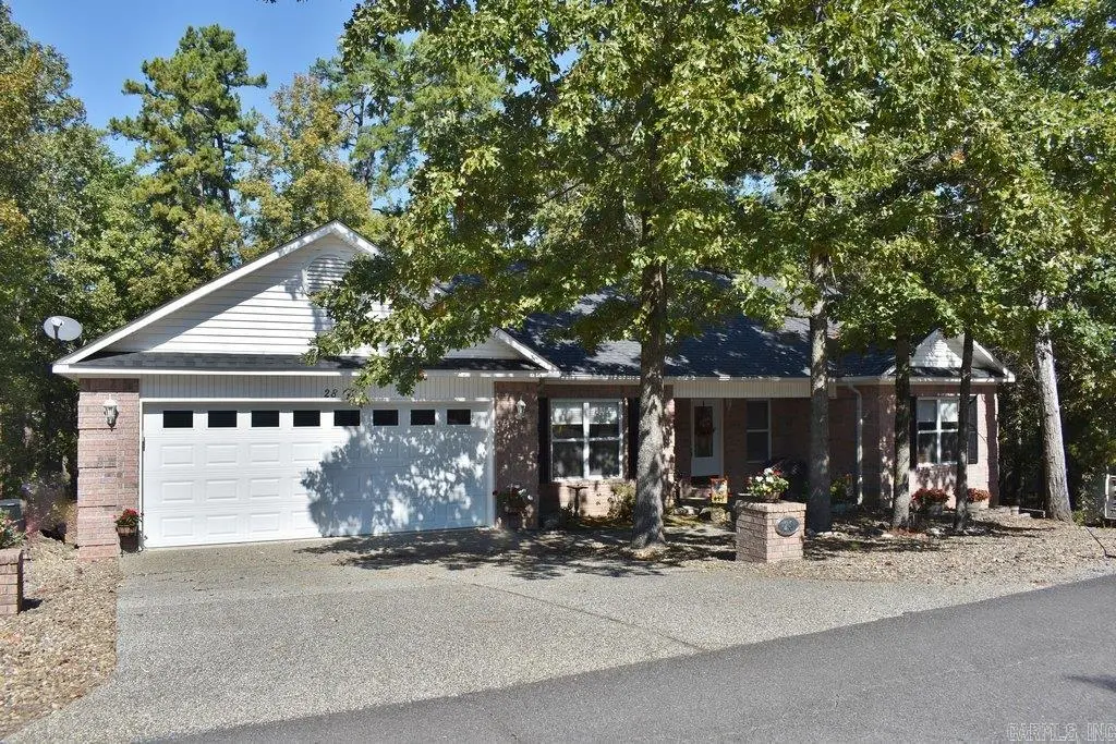 28 Resplandor Way, Hot Springs Village