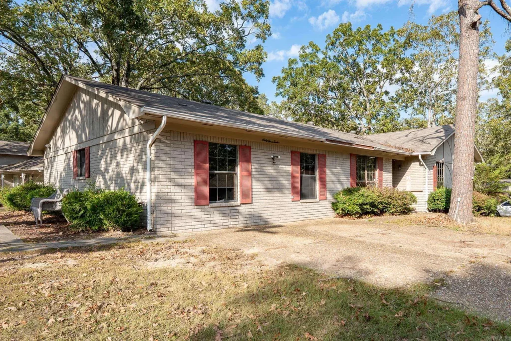 6312 Rolling Hills Dr, North Little Rock