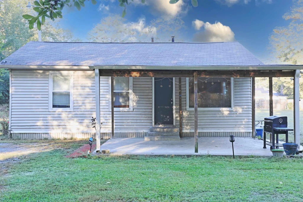 10200 Dollarway, White Hall