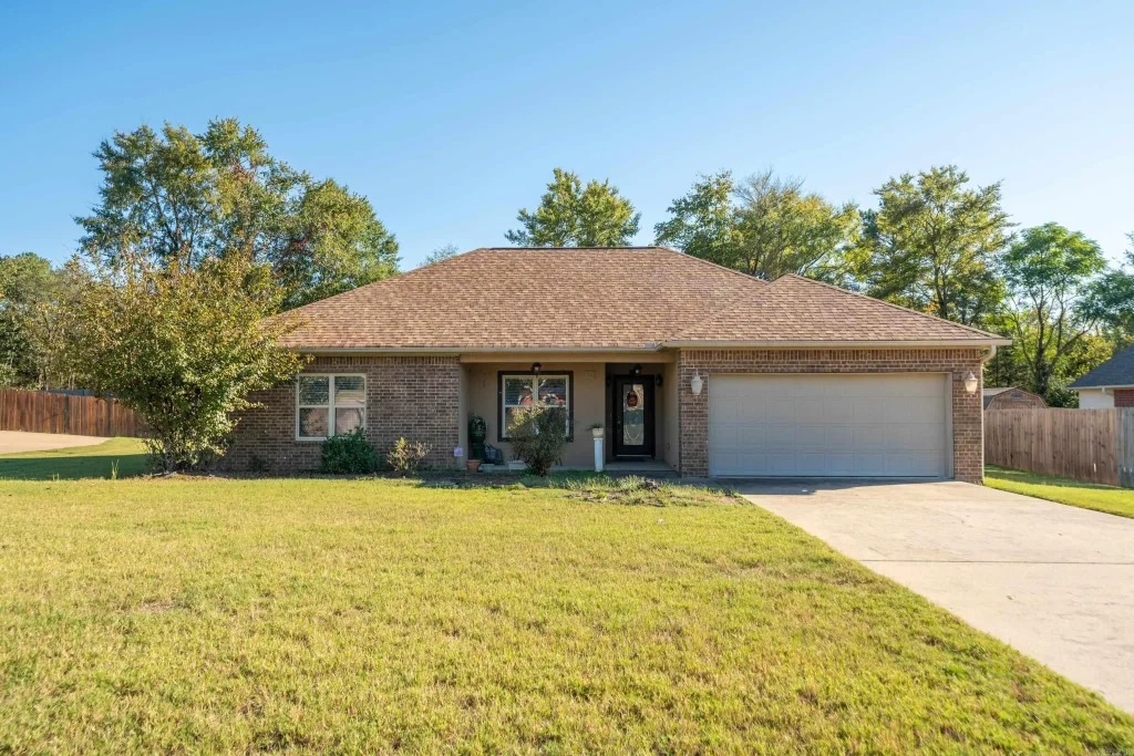 172 Mapleleaf Circle, Hot Springs National Park