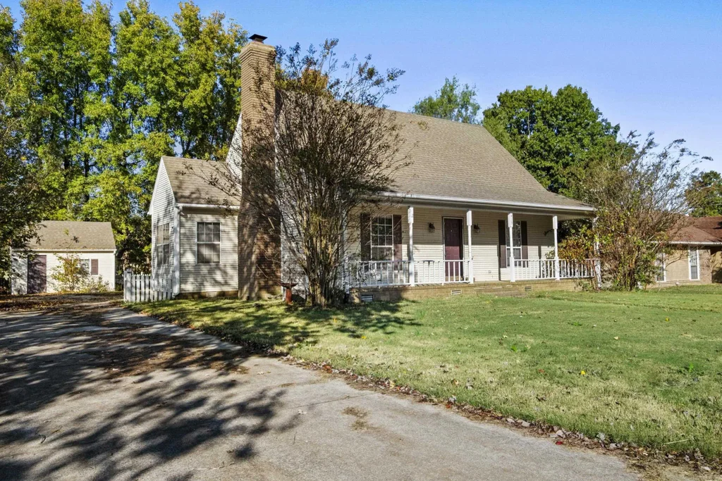 415 Chesapeake Drive, Searcy