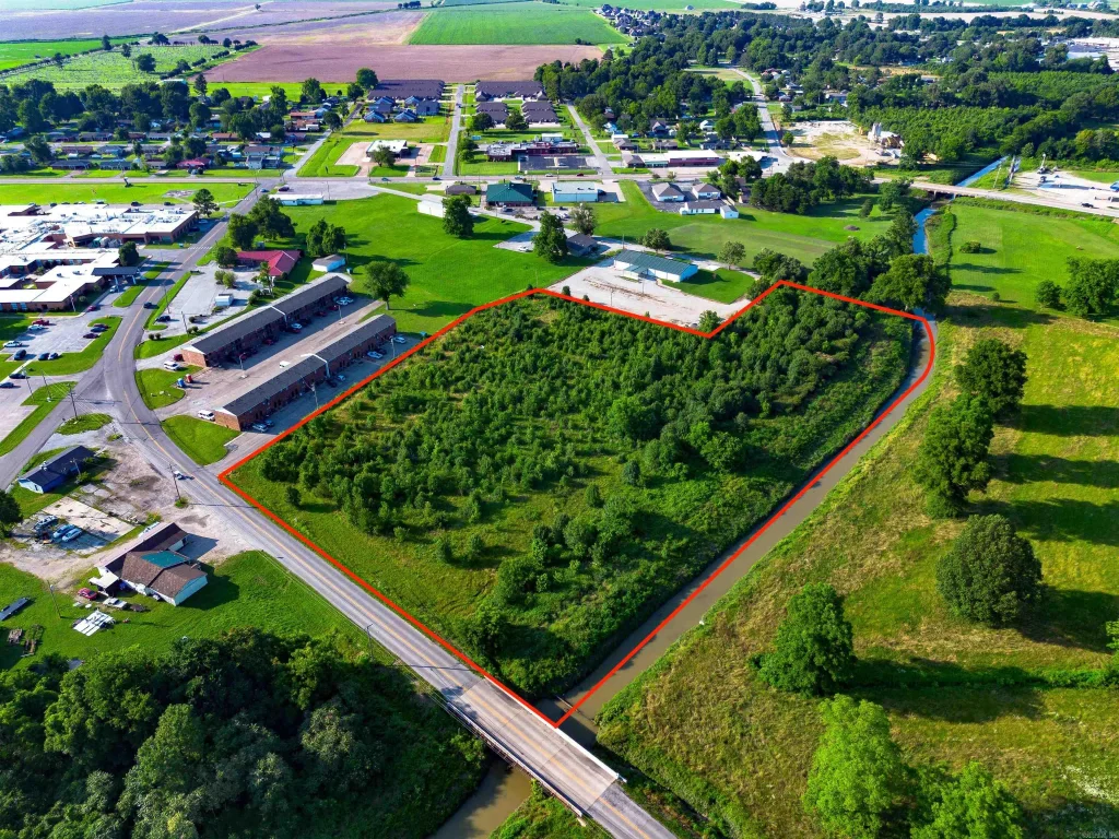 919 W Vine St, Walnut Ridge