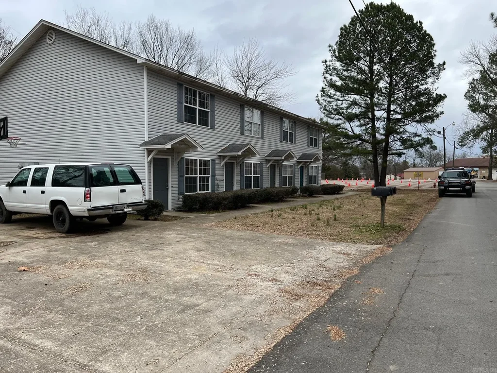 1007 Skillern, Pangburn