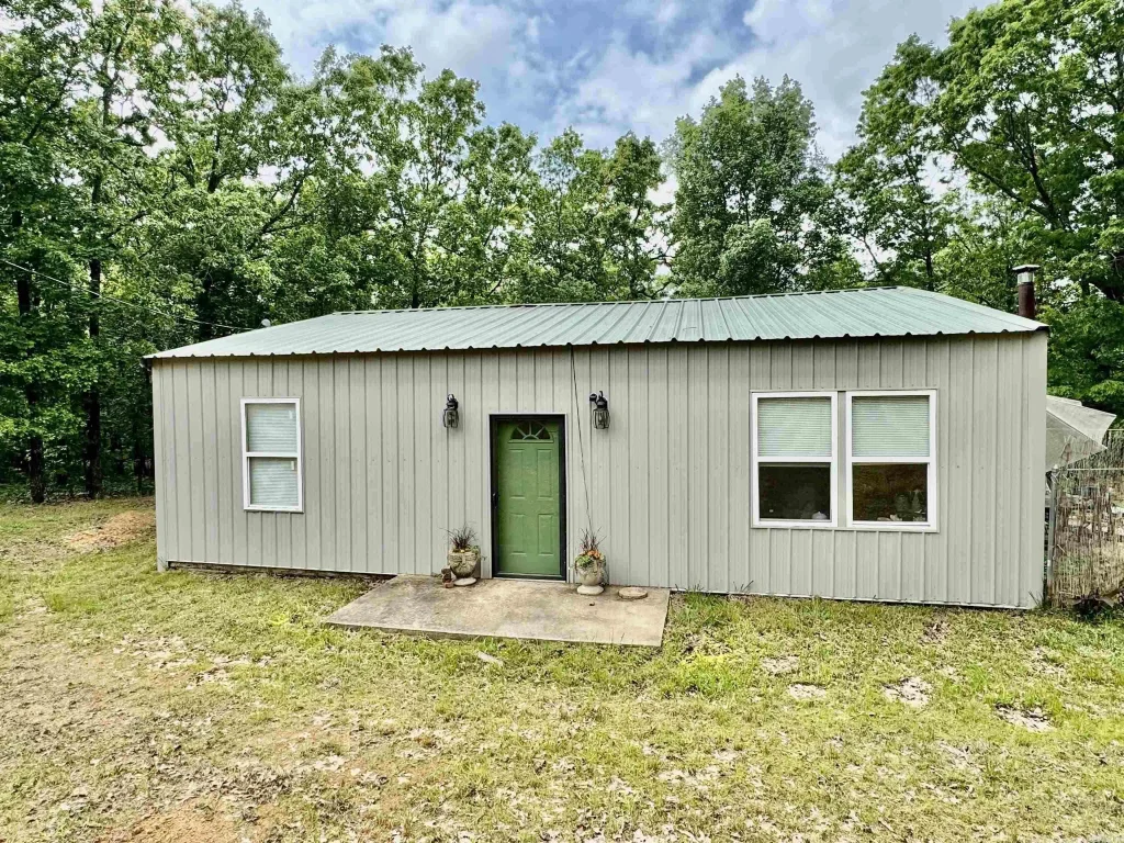 151 Stone Mountain, Conway