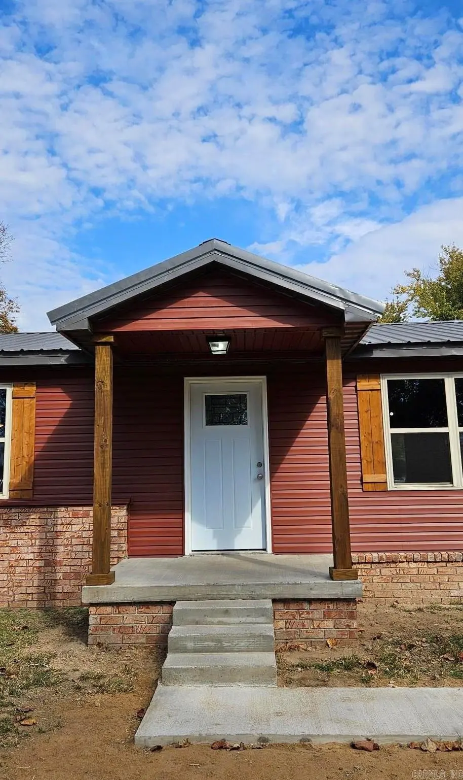 1004 Maddox St Street, Corning