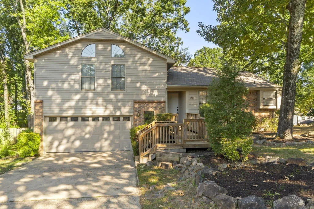 28 Elkrun Cove, Little Rock