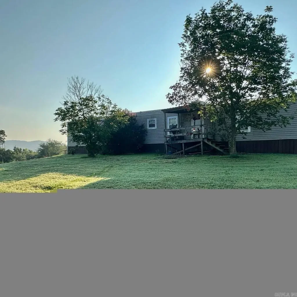 13556 E Hwy 28 Highway, Parks