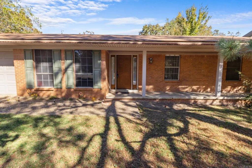 1109 Brice Road, Sherwood