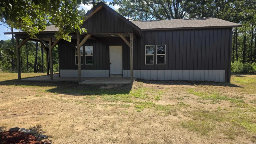 162 E Middleton Road, Center Ridge