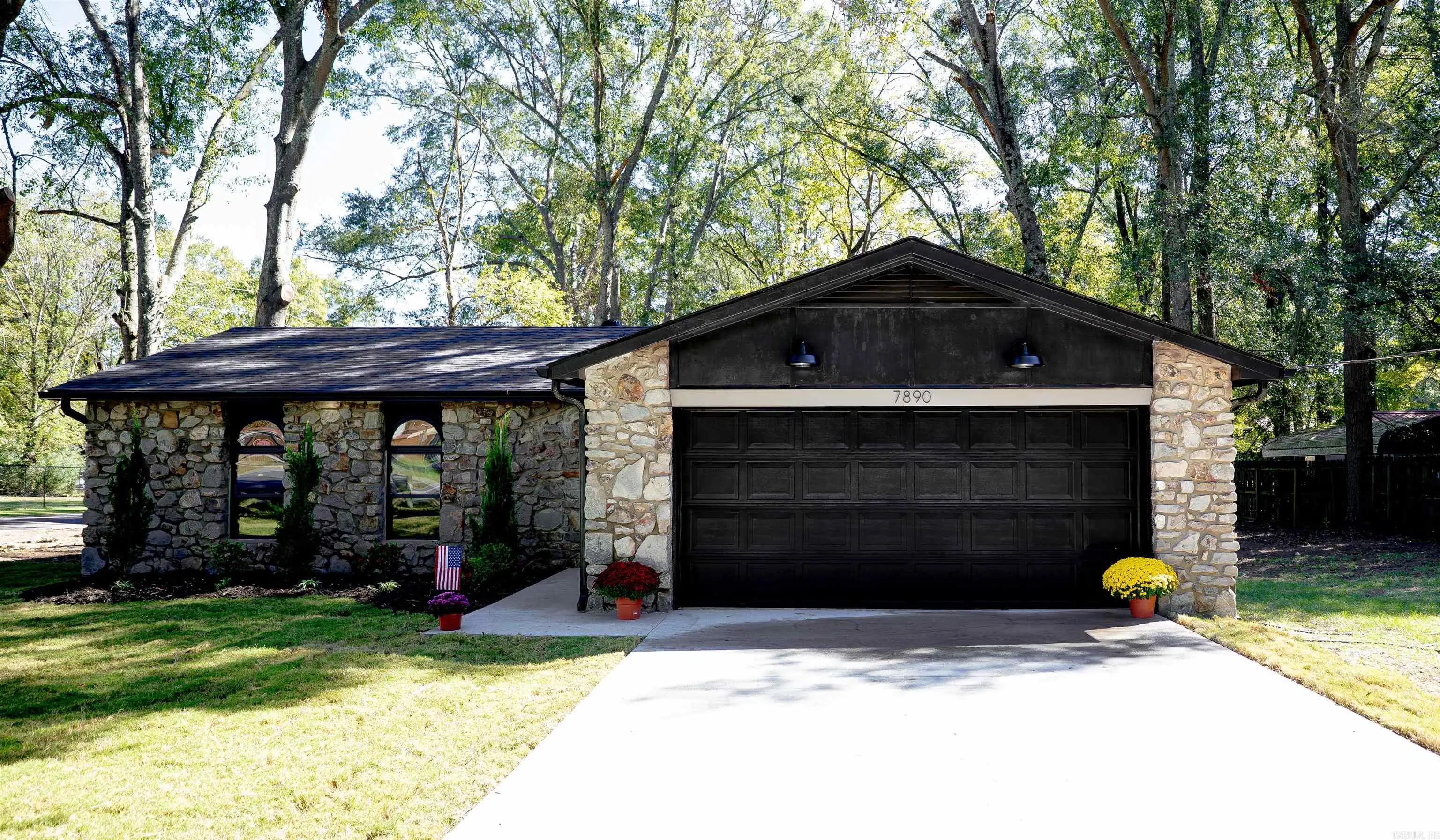 7890 Carrie Drive, Benton