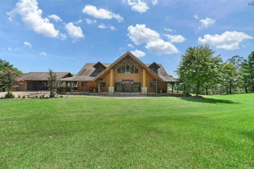 114 Mountain View Drive, De Queen