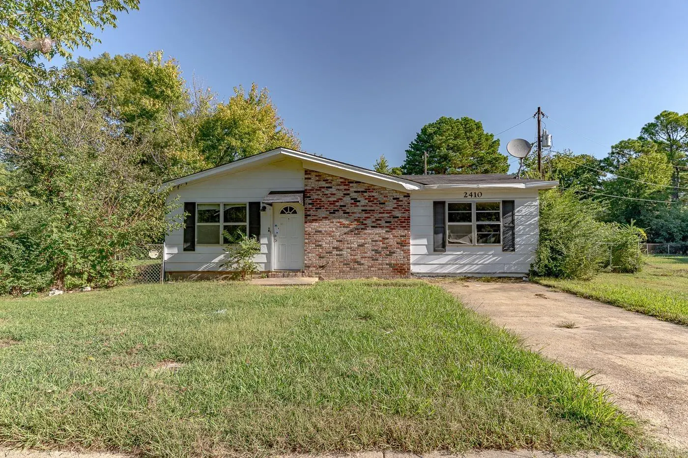 2410 Westacre Dr, Jonesboro