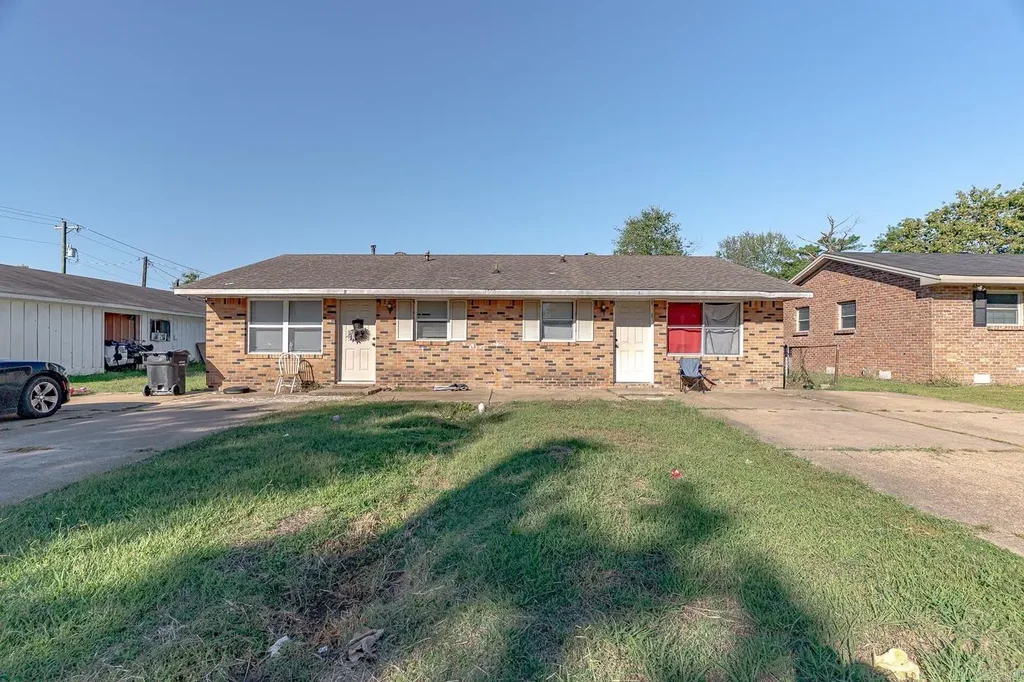 1809 National Rd, Jonesboro