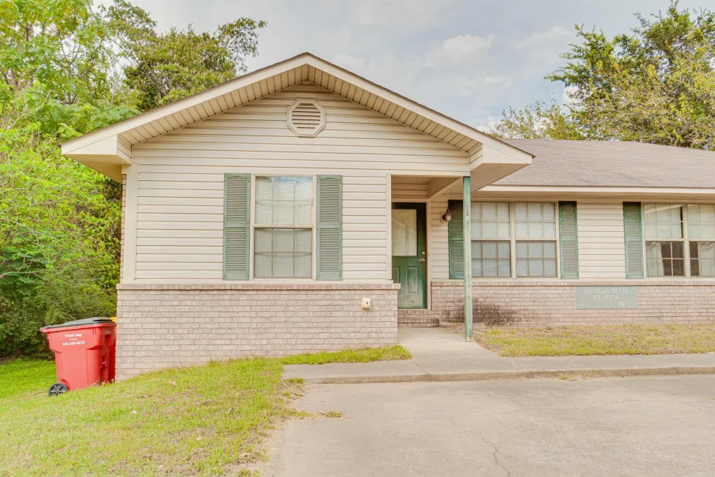 307 E Center Street, Morrilton