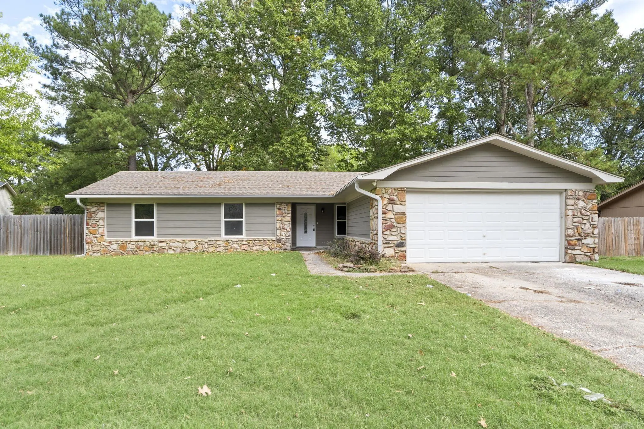10 W Post Oak Drive, Conway
