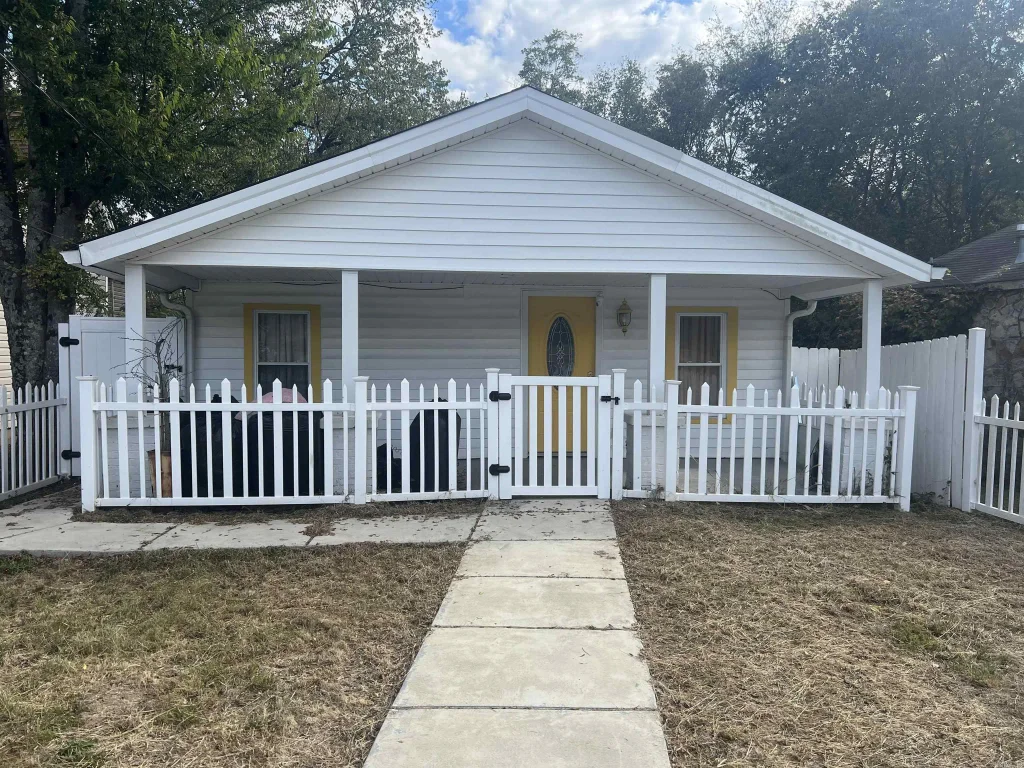 354 Silver Street, Hot Springs