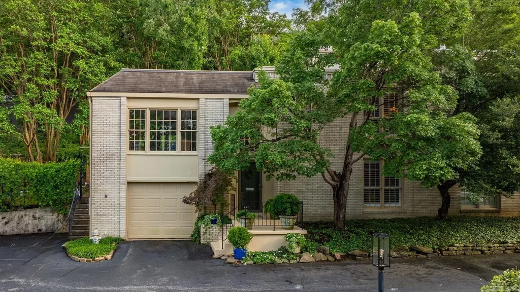 3901 Cedar Hill #18, Little Rock