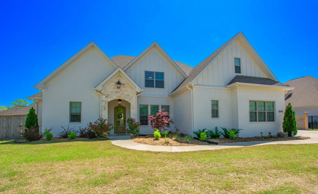 4941 Lake Vista Drive, Benton