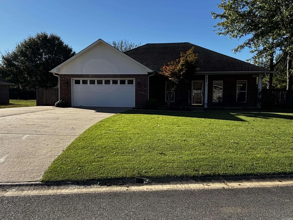 51 Donna Kay Drive, Greenbrier