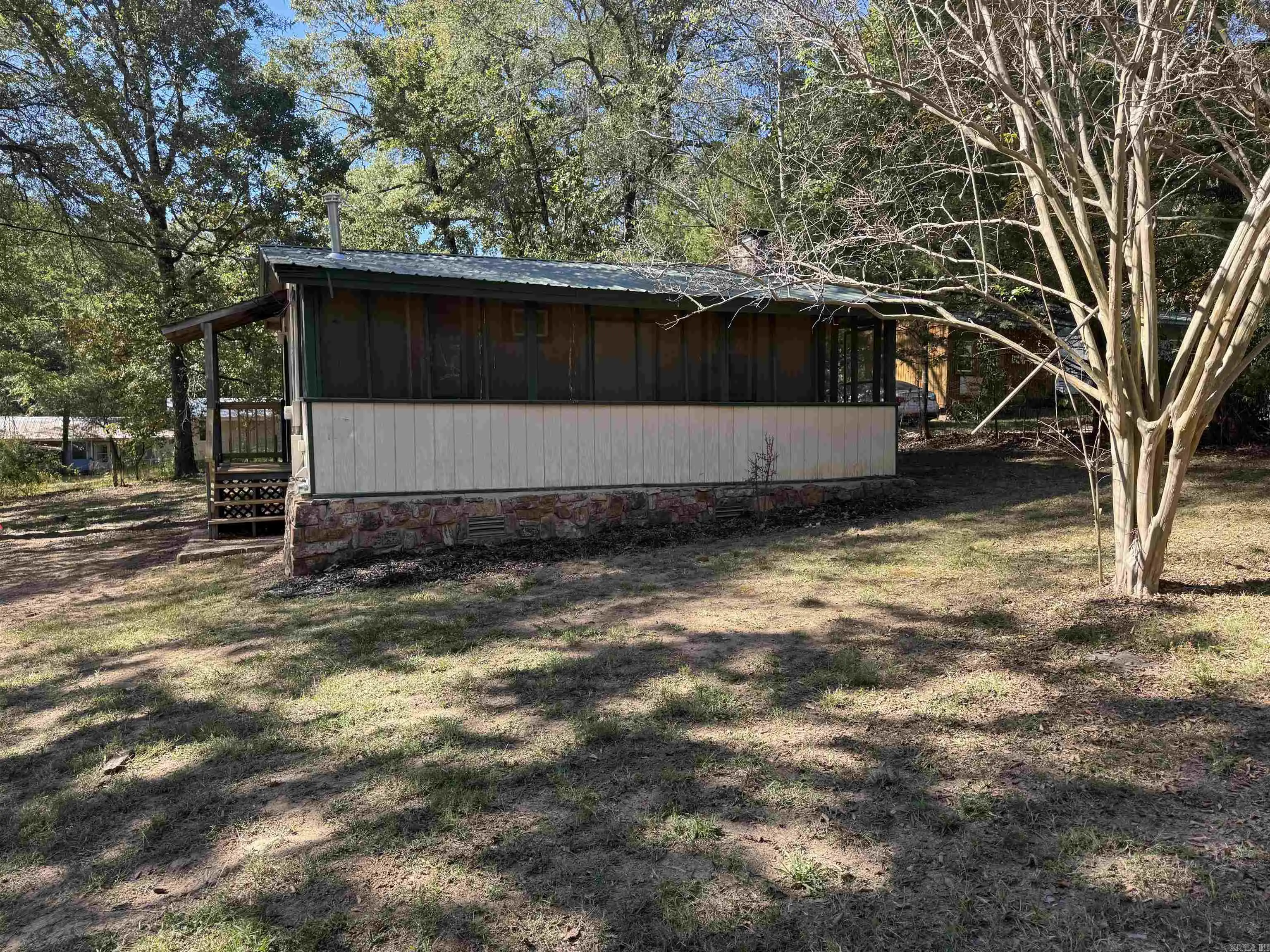 10065 Lemon Lane, Plainview