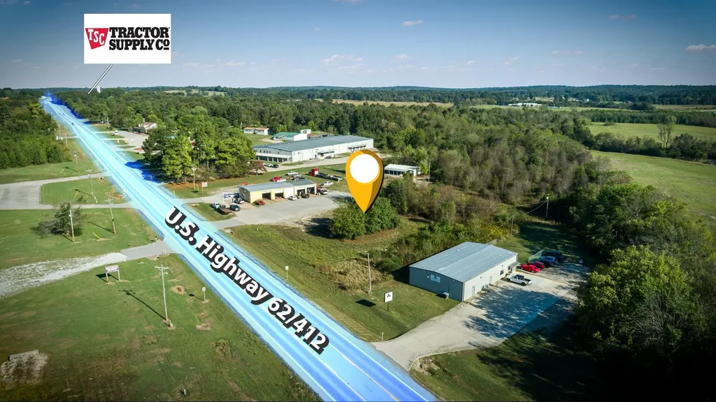 232 Highway 62 W, Ash Flat