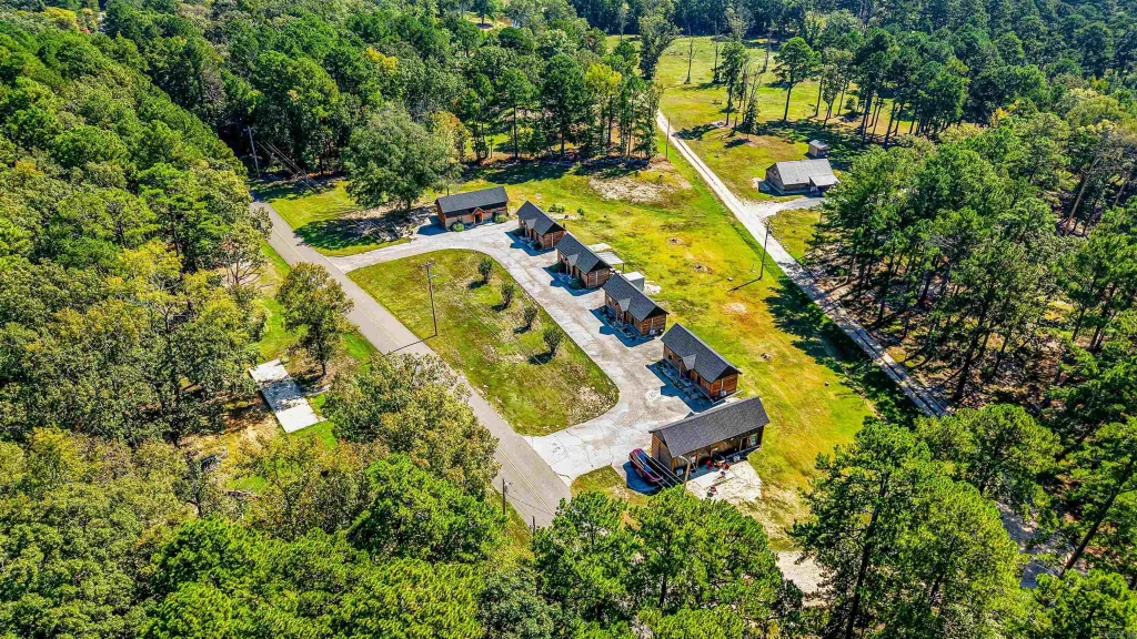 1136 Arlie Moore Road, Bismarck