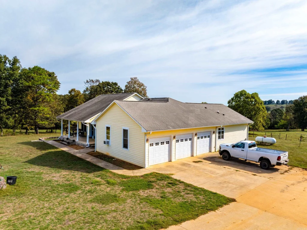 345 Backbone Road, Evening Shade