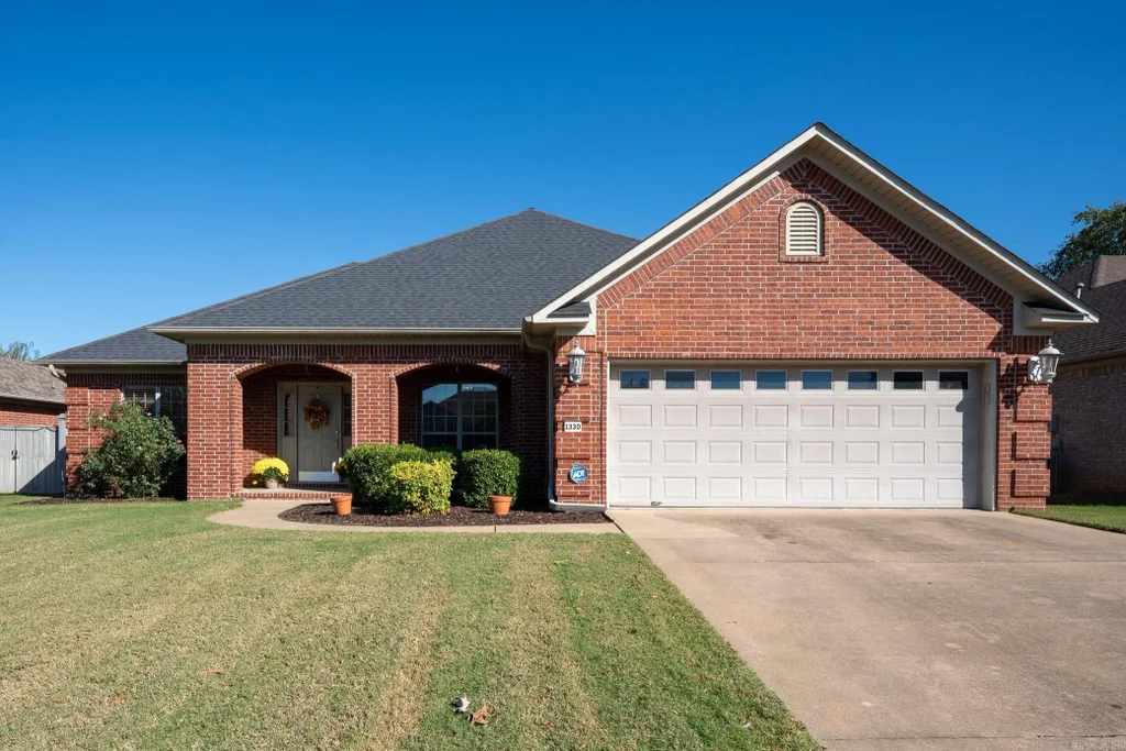 1330 Crosspoint Road, Conway